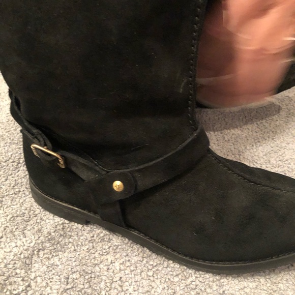 Black suede pointy toe boots - Picture 4 of 5